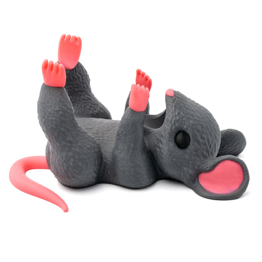 Flaschenhalter „Durstige Maus“ – klein, grau, und ganz schön gierig